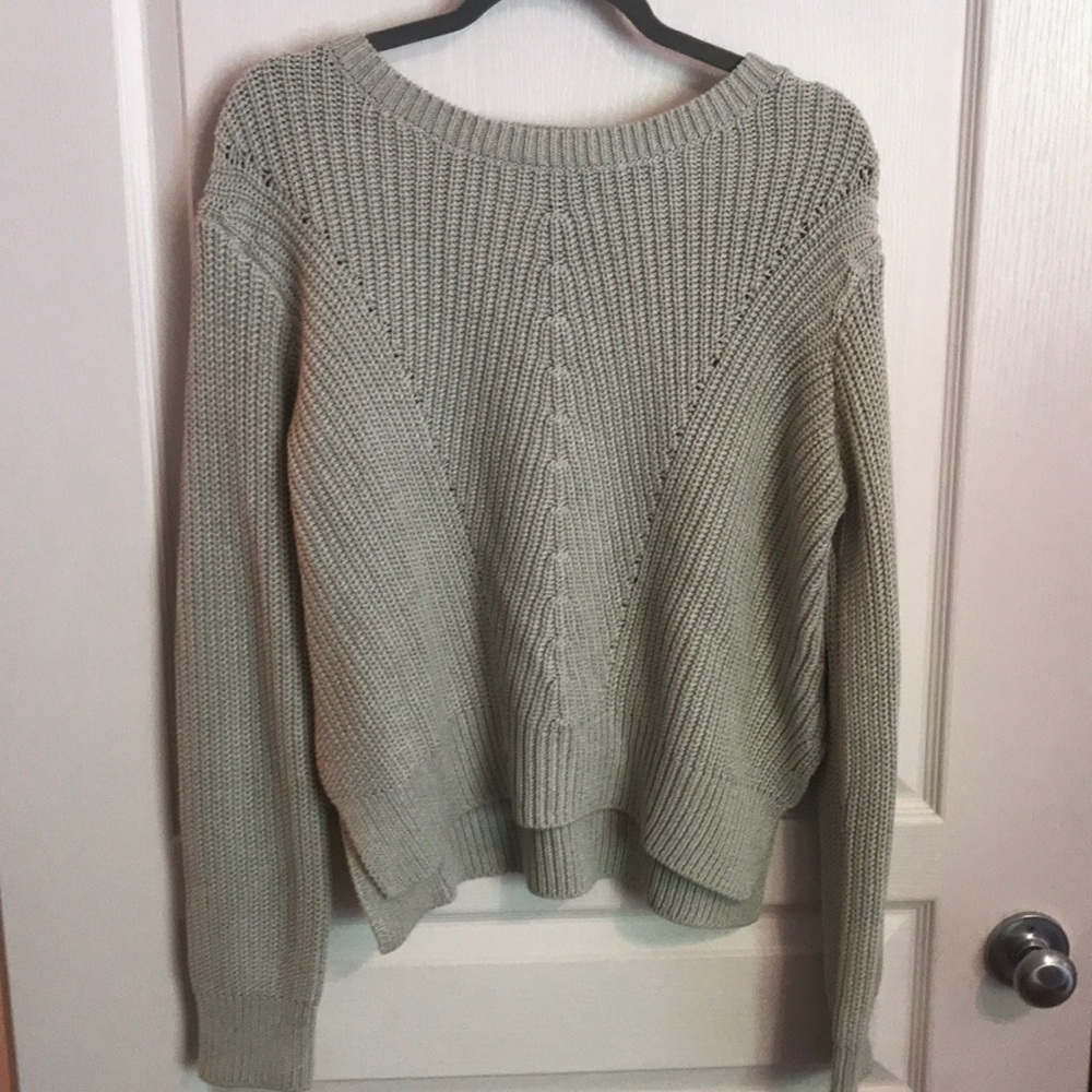 Women’s sweater